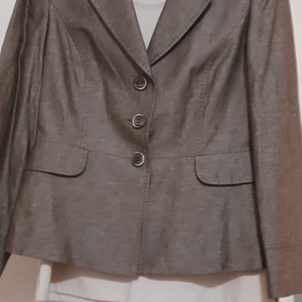 Suit top and t shirt